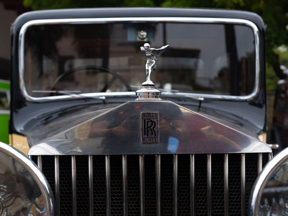 Rolls-Royce _ Foto Shutterstock Srinivasan.Clicks.jpg