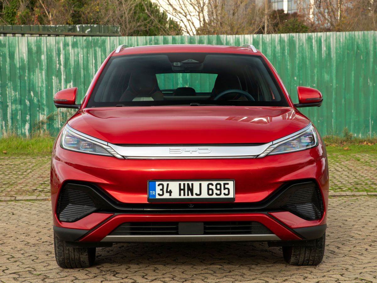 BYD Atto 3 _ električni autombil _ Foto Shutterstock emirhankaramuk.jpg