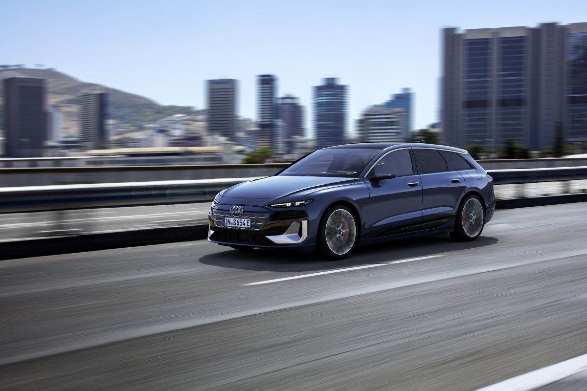 Audi S6 Avant e-tron _ Foto Audi (7).jpg