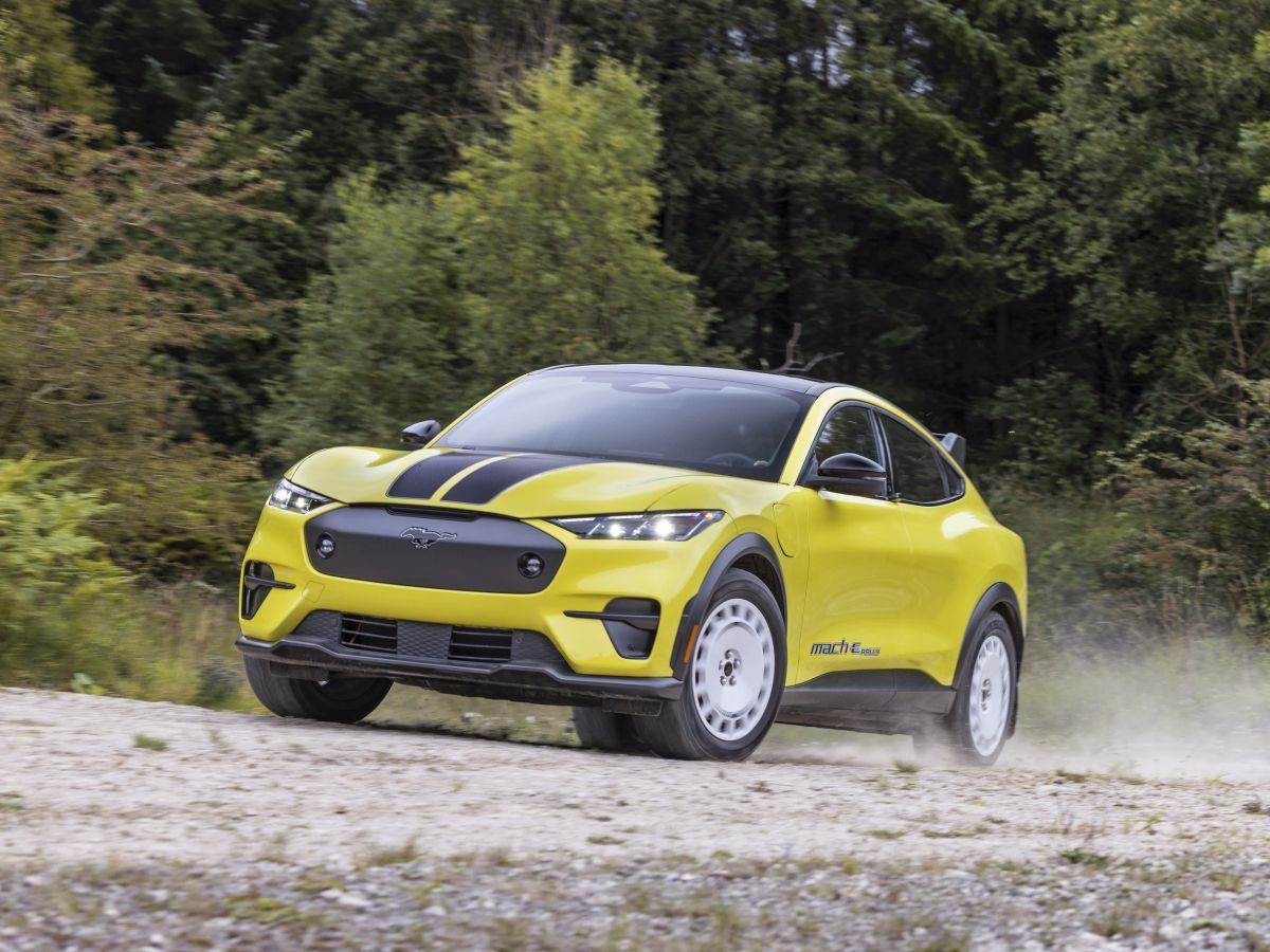 7 All-Electric Mustang Mach-E Rally_ Foto Ford.jpg