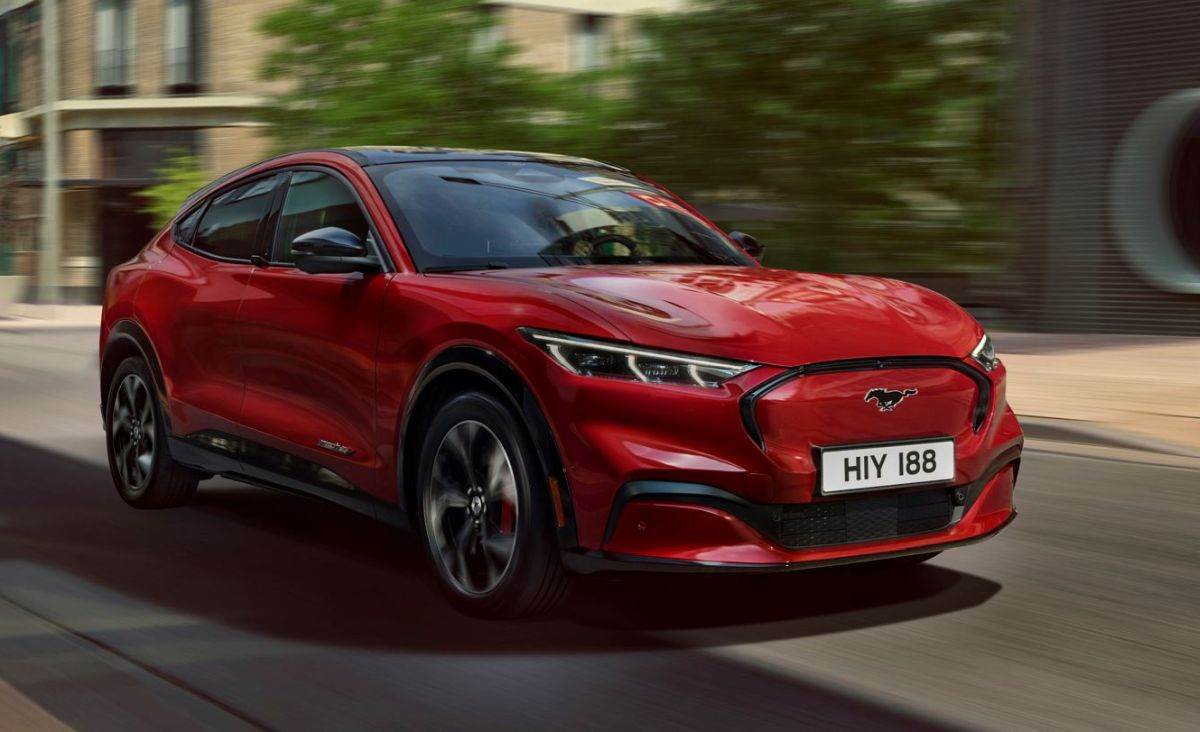 8_Ford Mustang Mach-E _ Foto Ford.jpg