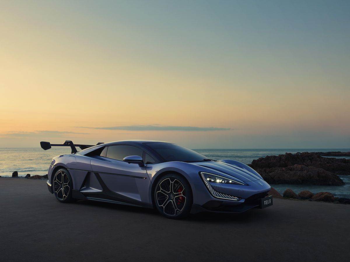 BYD YangWang U9 _ Foto BYD (1).jpg