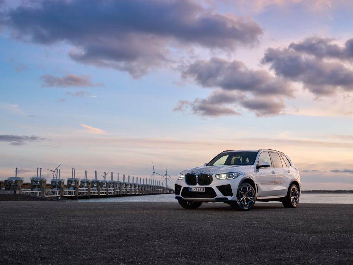 BMW iX5 Hydrogen _ Foto BMW (1).jpg