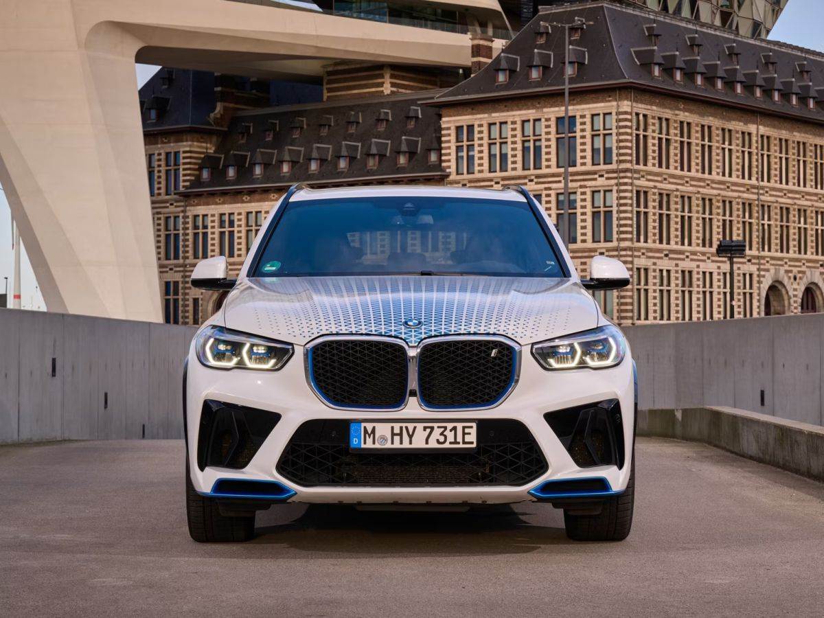 BMW iX5 Hydrogen _ Foto BMW (2).jpg