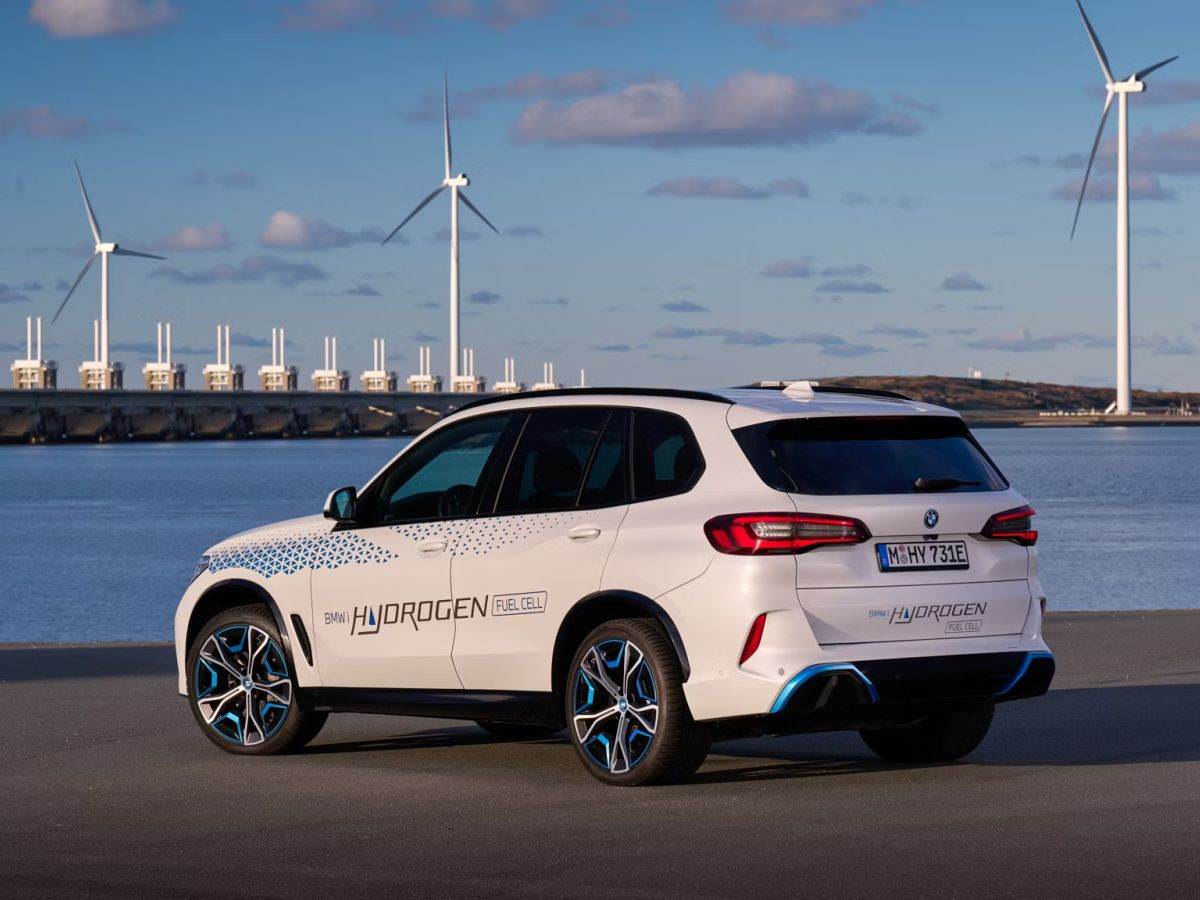 BMW iX5 Hydrogen _ Foto BMW (8).jpg