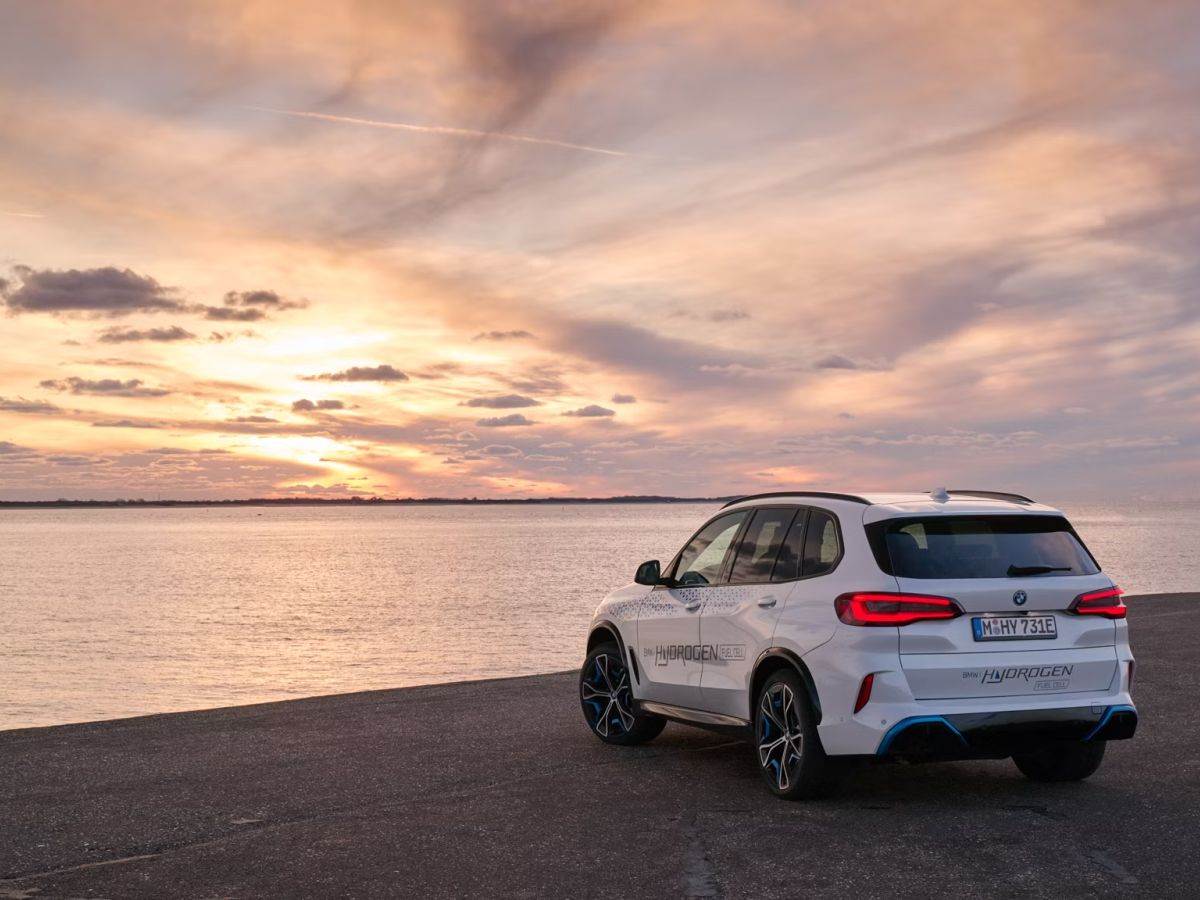 BMW iX5 Hydrogen _ Foto BMW (10).jpg