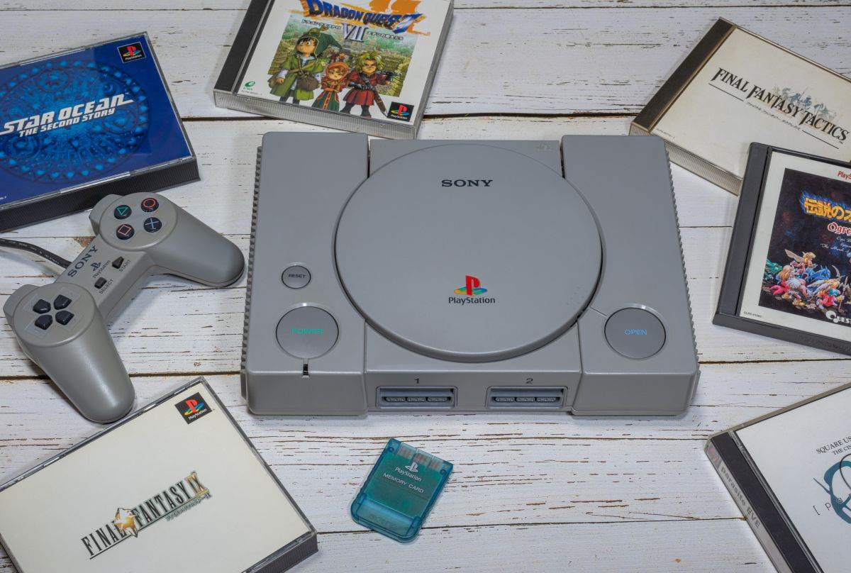 Sony PlayStation konzola _ Foto Shutterstock (2).jpg