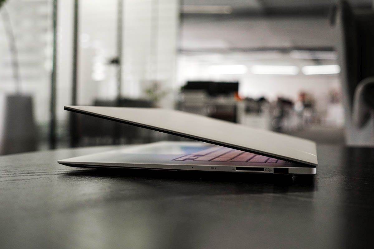 2 ASUS Zenbook S 16 UM5606w_smartlife_stefan_stojanovic_ (6).jpg