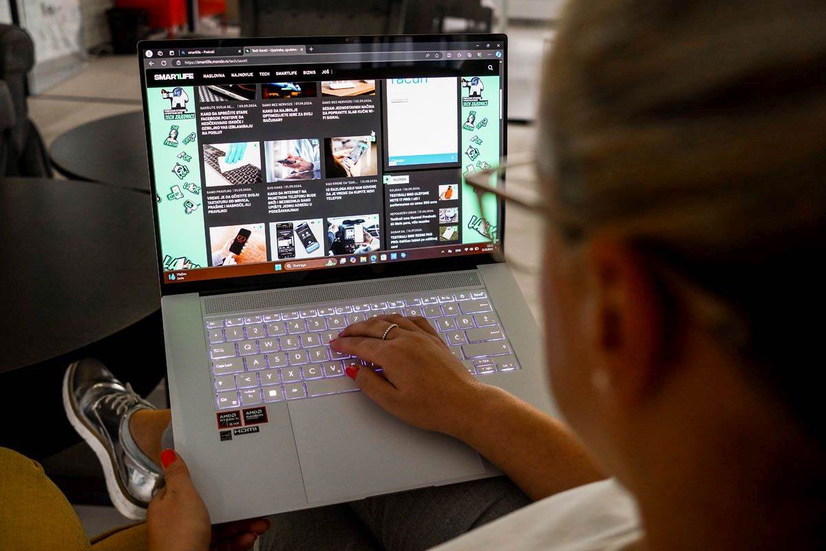 4 ASUS Zenbook S 16 UM5606w_smartlife_stefan_stojanovic_ (12).jpg