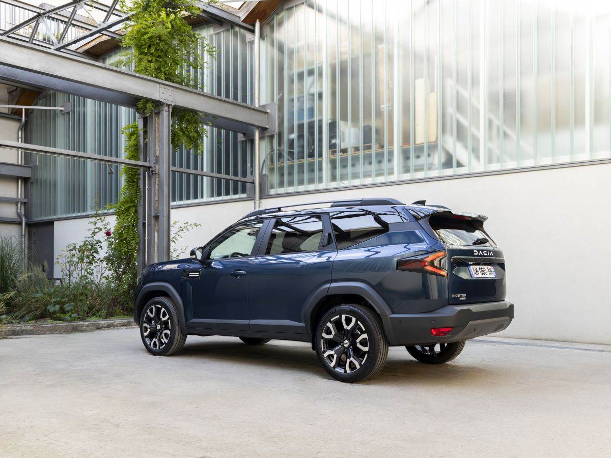 Dacia Bigster _ Foto Dacia (14).jpg