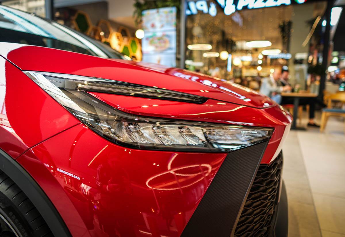 6 Toyota_CH-R_galerija automobila_ (17).jpg