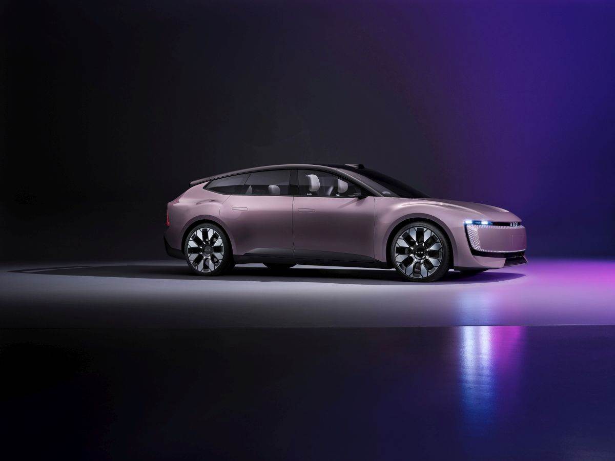 AUDI E _ Foto AUDI (8).jpg