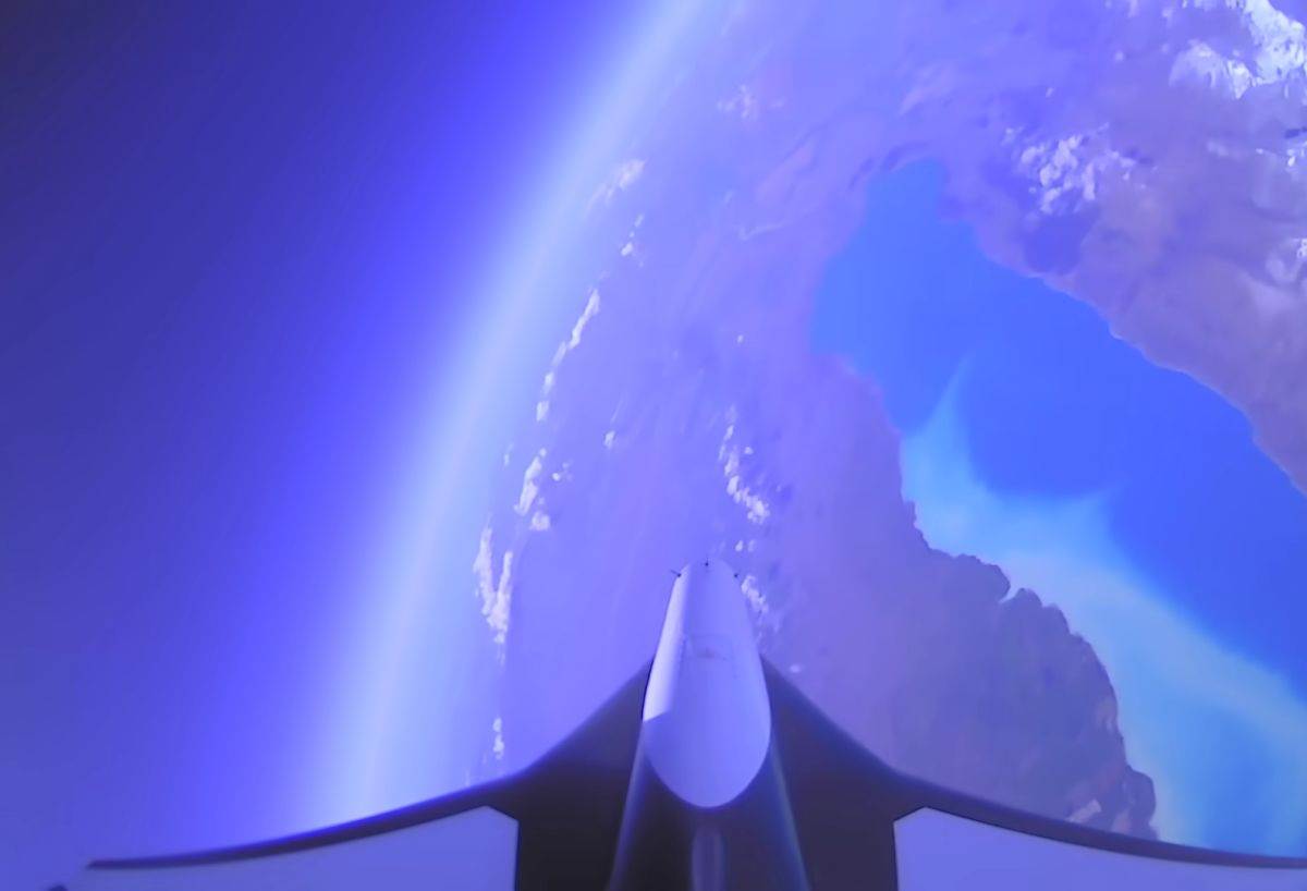 Mk-II Aurora _ avion na raketni pogon _ prvi let _ Foto YouTube Dawn Aerospace (8).jpg