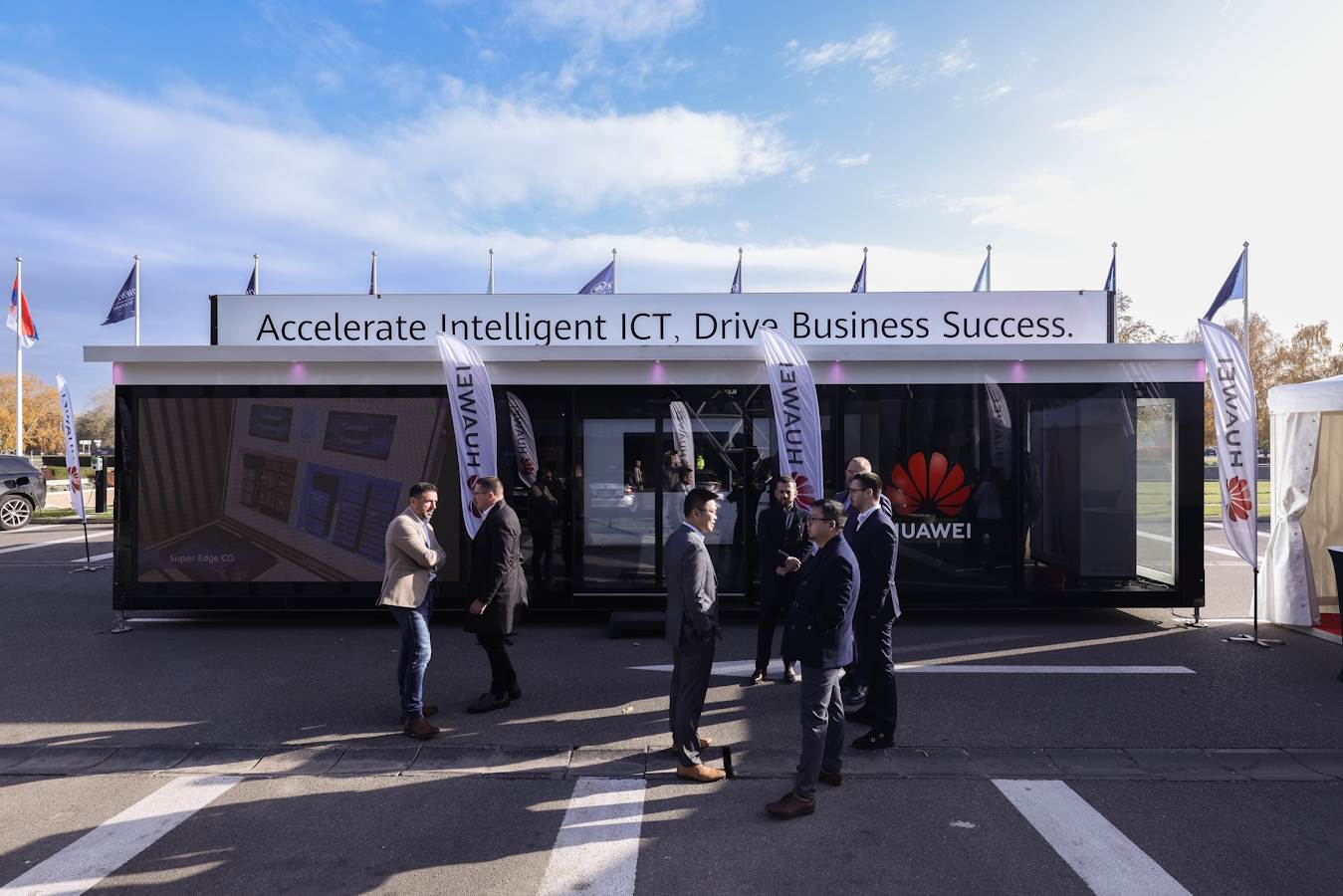 Huawei kamion u Srbiji_2024 9.jpg
