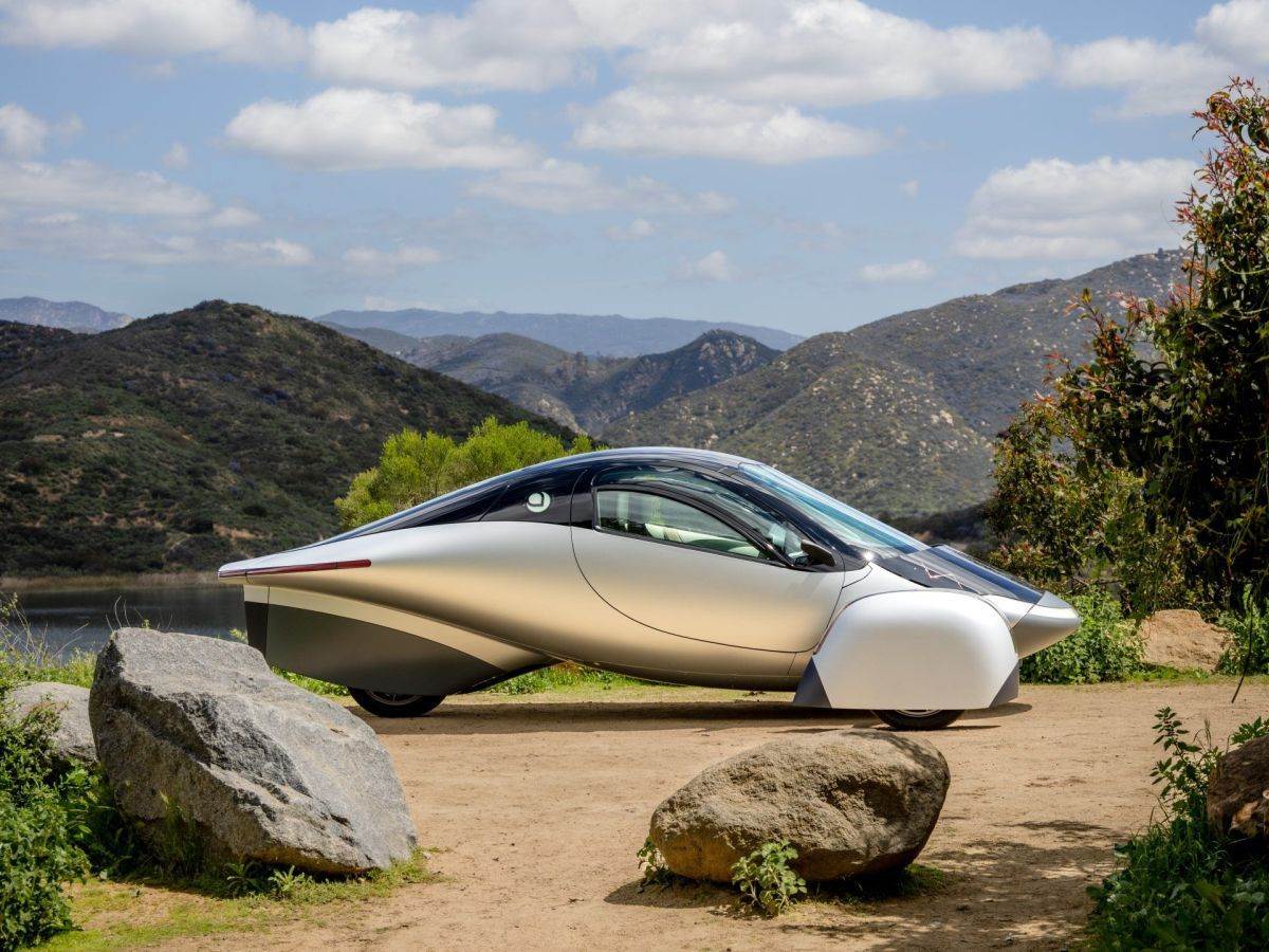 Aptera EV _ solarni električni automobil _ Foto Aptera (2).jpg