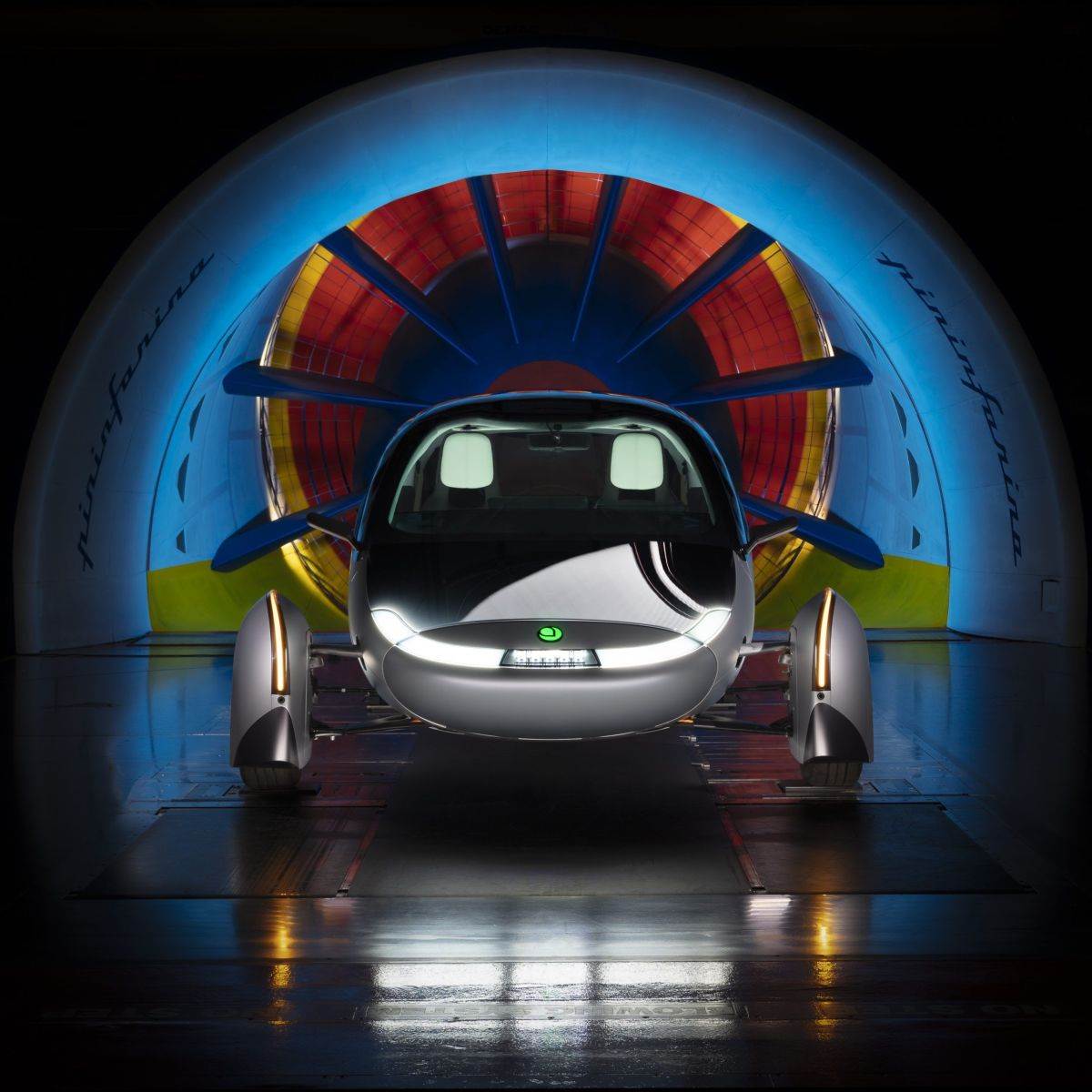 Aptera EV _ solarni električni automobil _ Foto Aptera (10).jpg