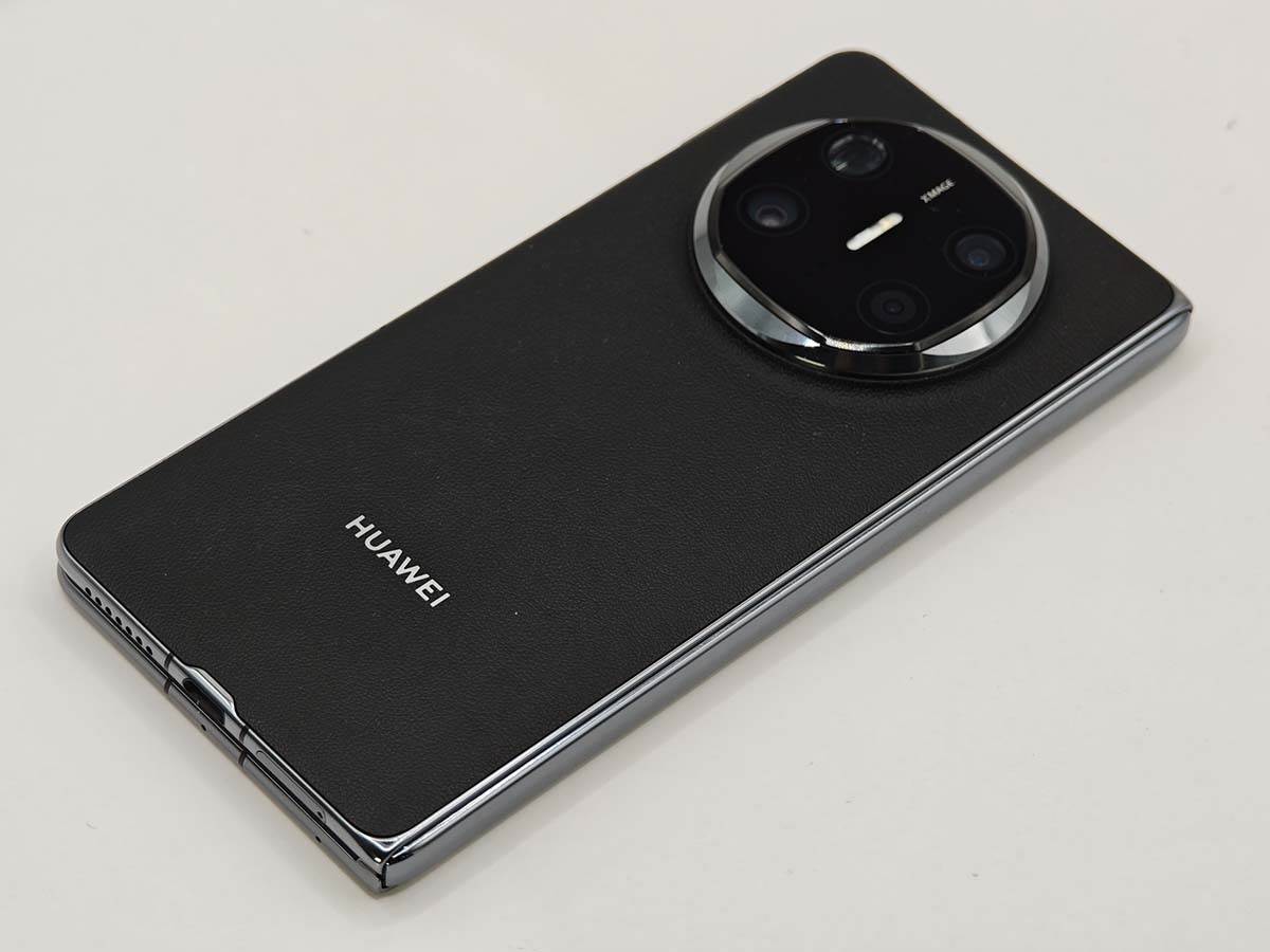 Huawei Mate X6 dizajn 3.jpg