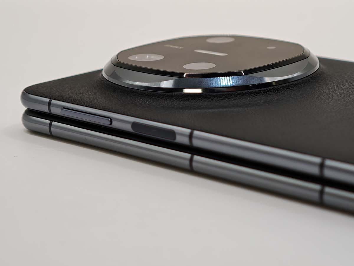 Huawei Mate X6 dizajn 9.jpg