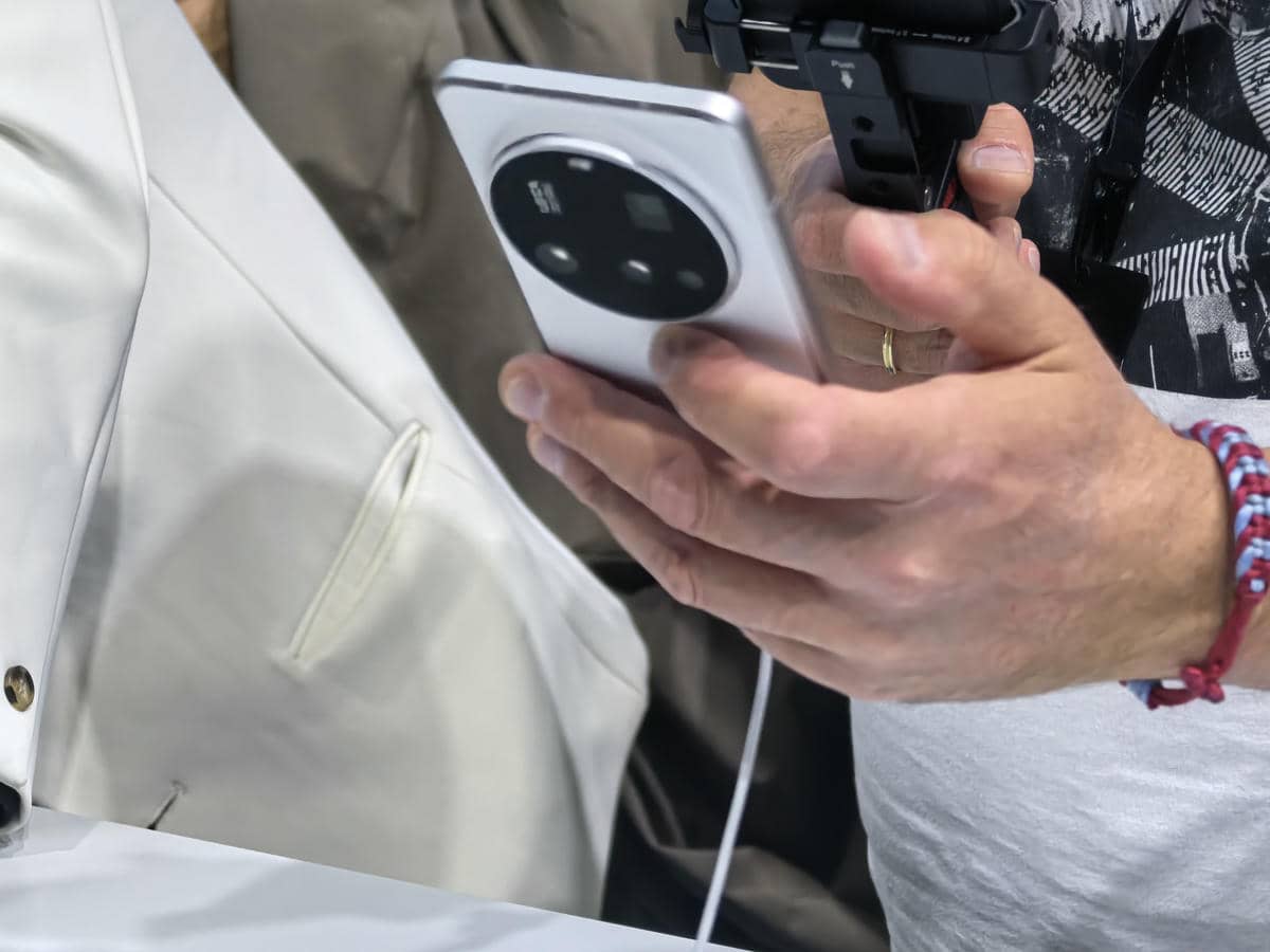 Xiaomi 15 Ultra izgled 4.jpg