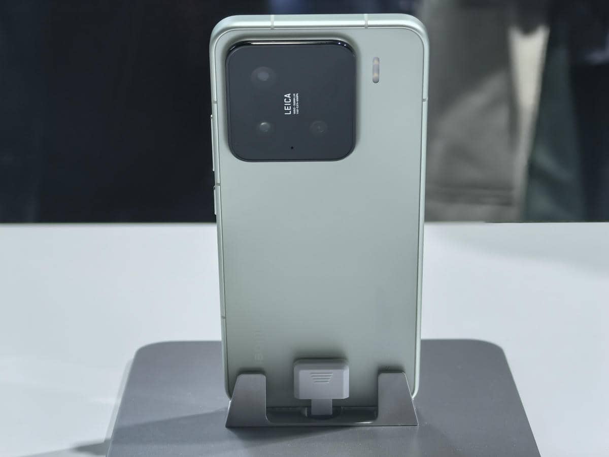 Xiaomi 15 izgled 10.jpg