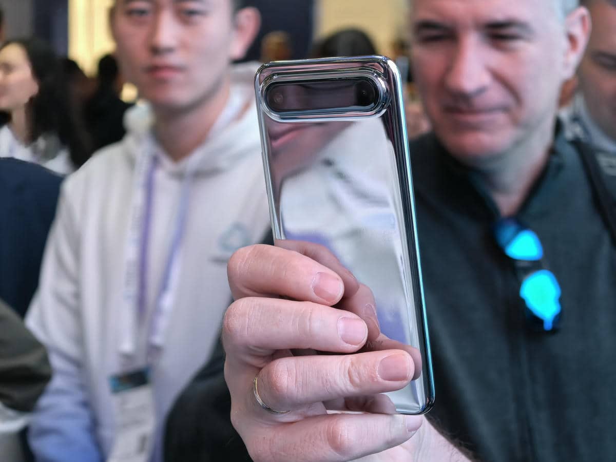 TECNO MWC 2025 2.jpg