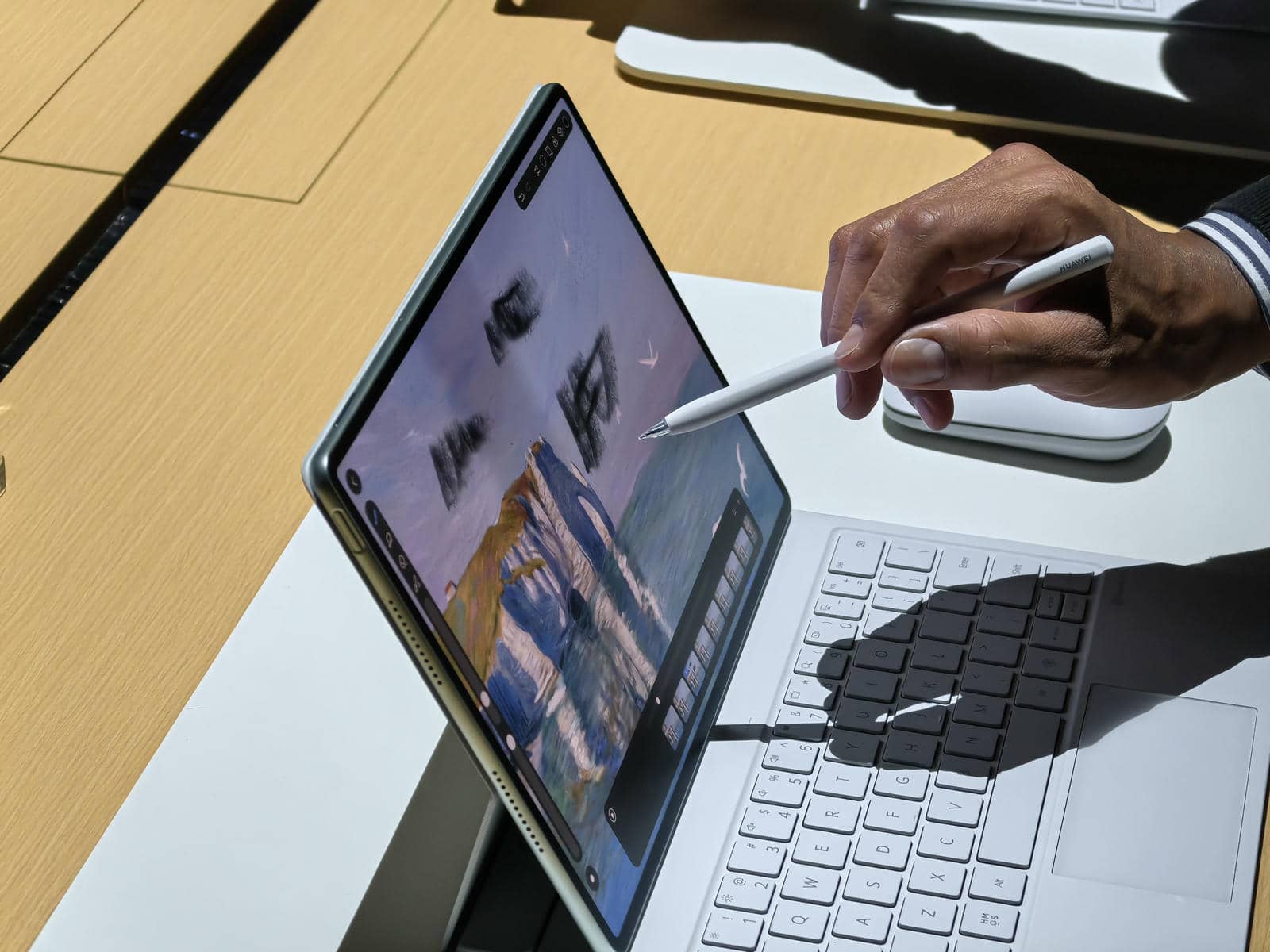 Huawei MatePad Pro 12.2 slika 2.jpg