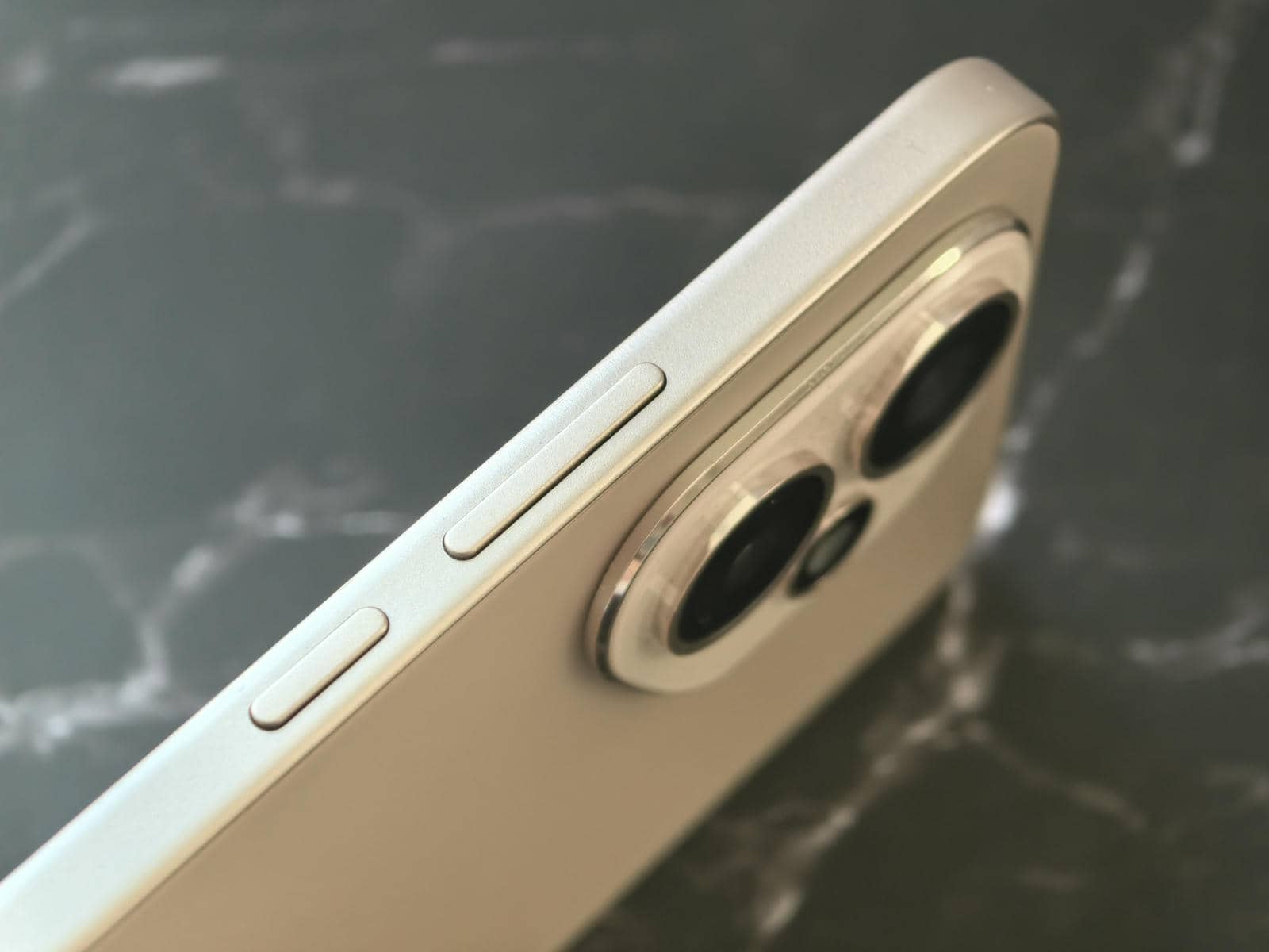 HONOR 400 slika 4.jpg