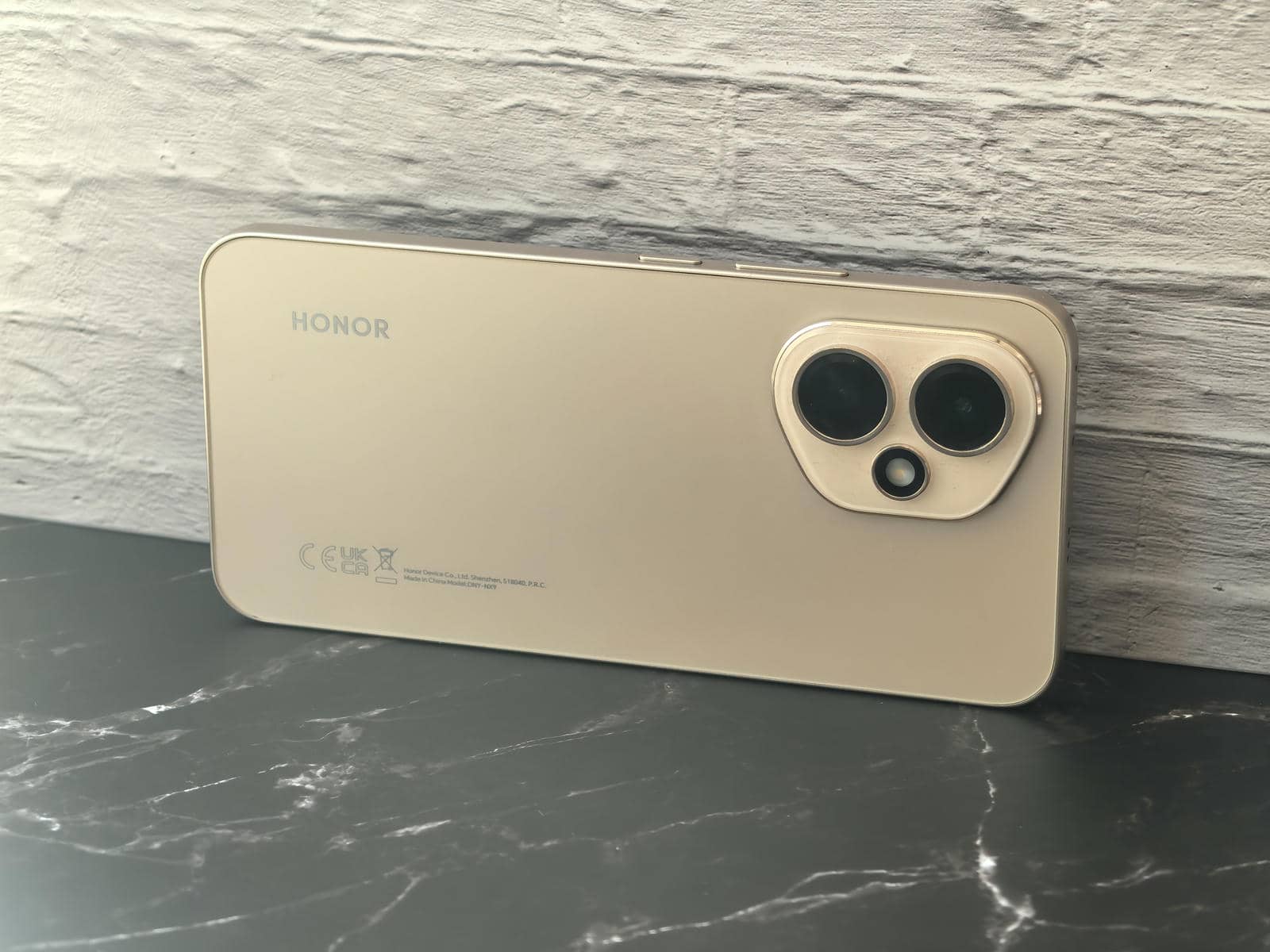 HONOR 400 slika 9.jpg