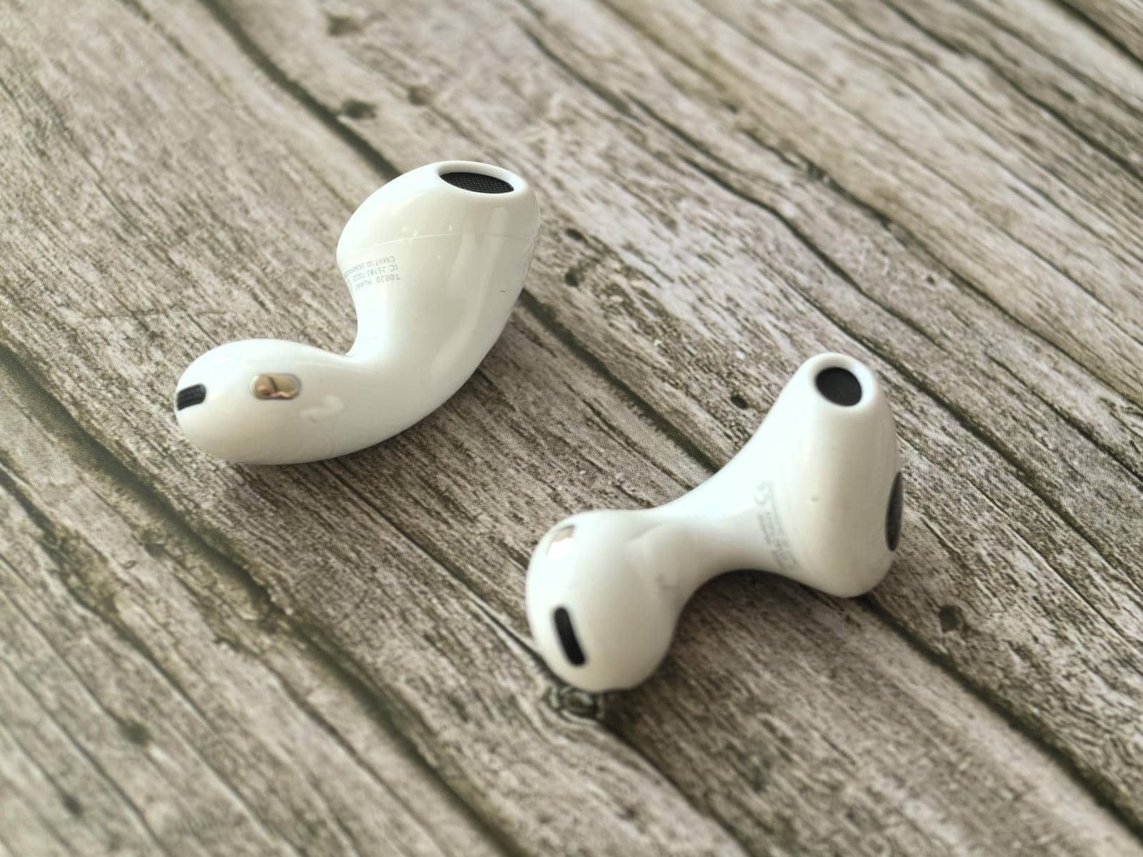 Huawei FreeBuds 6 slika 7.jpg