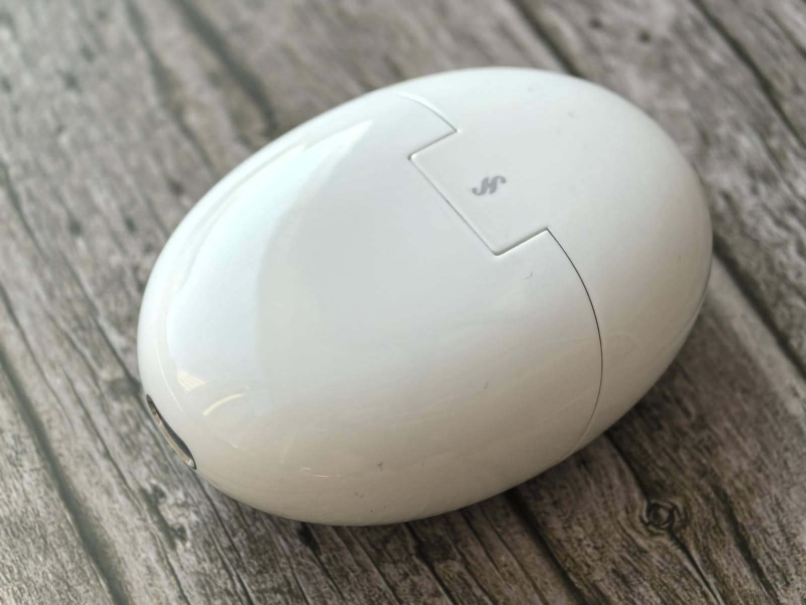 Huawei FreeBuds 6 slika 3.jpg