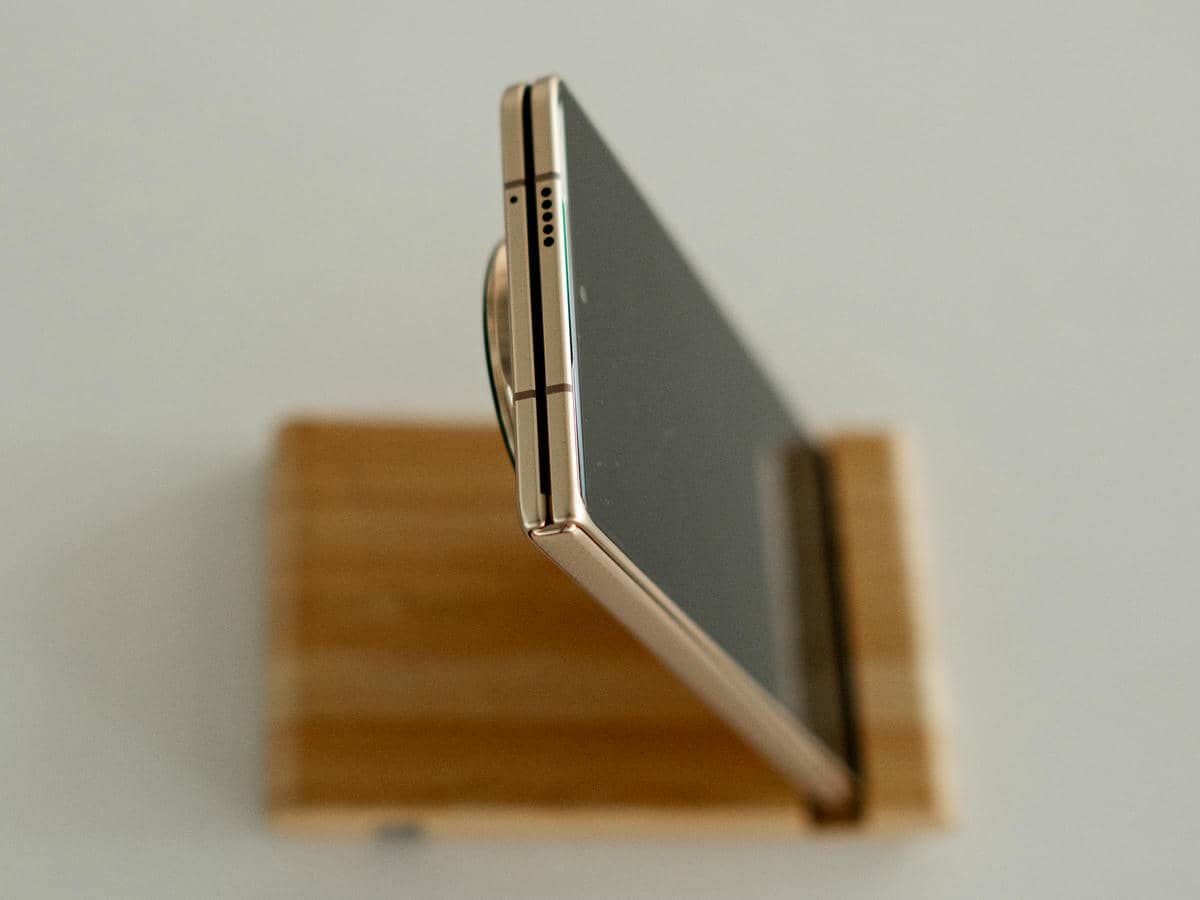 HONOR Magic V5 slika 3.jpg