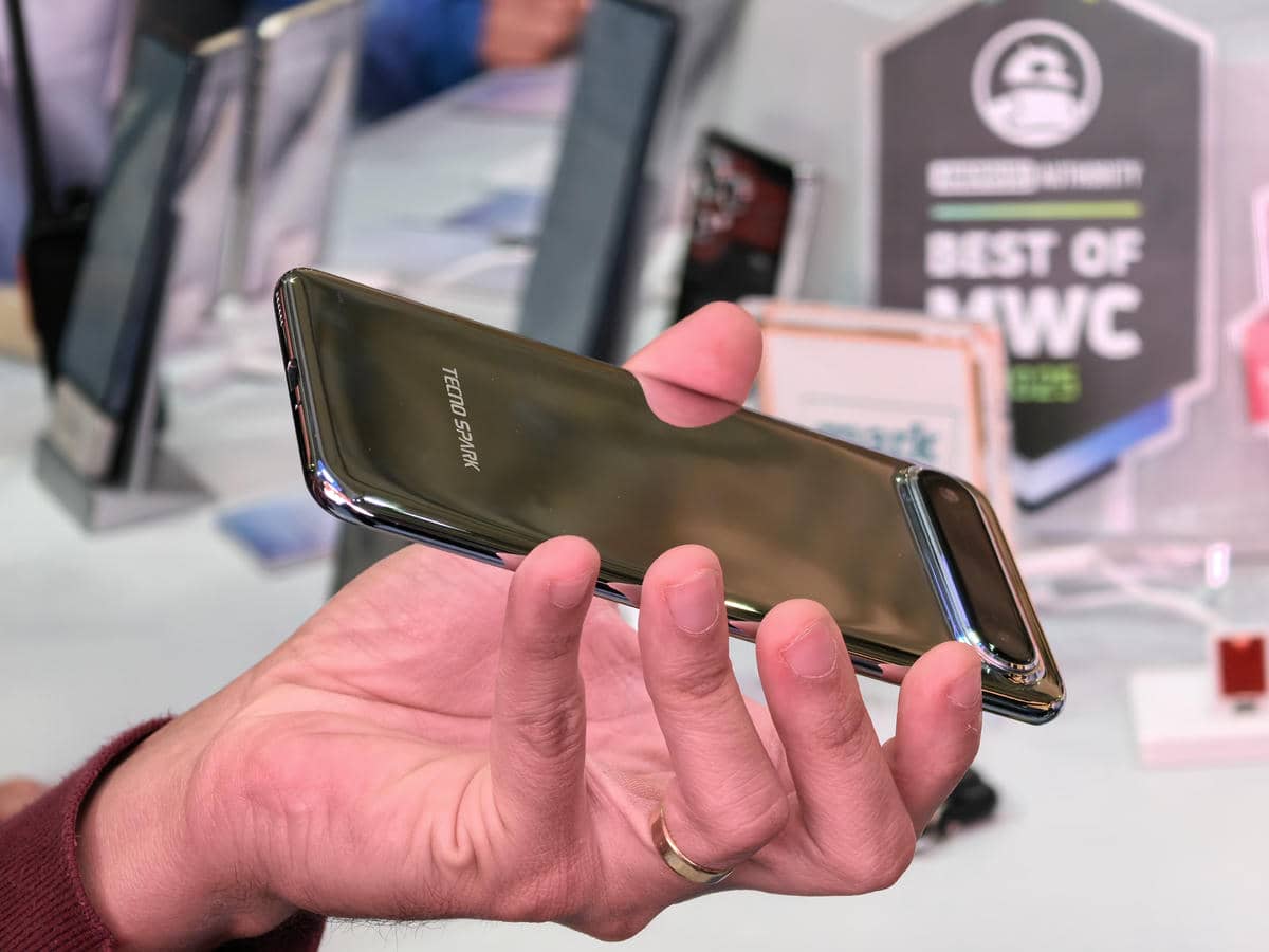 TECNO Spark Slim koncept slika 7.jpg