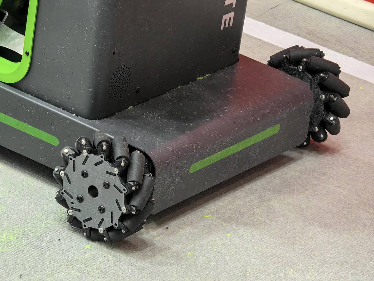 Acemate teniski robot slika 3.jpg