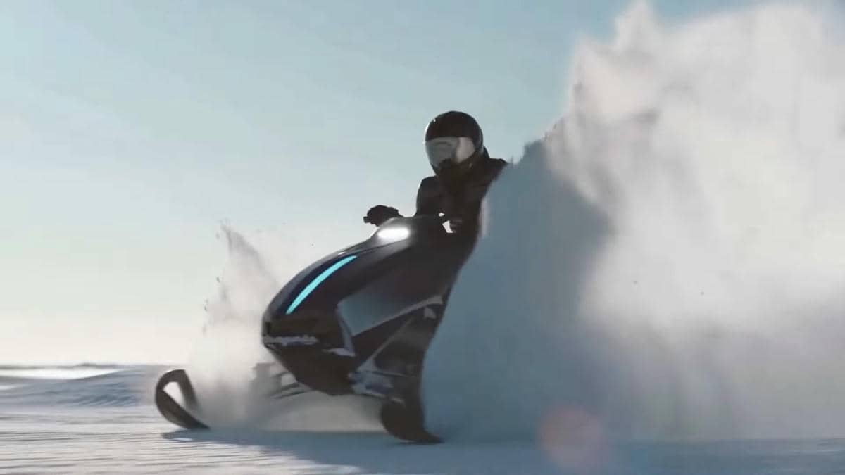 Introducing Sora 2 0-50 screenshot.jpg