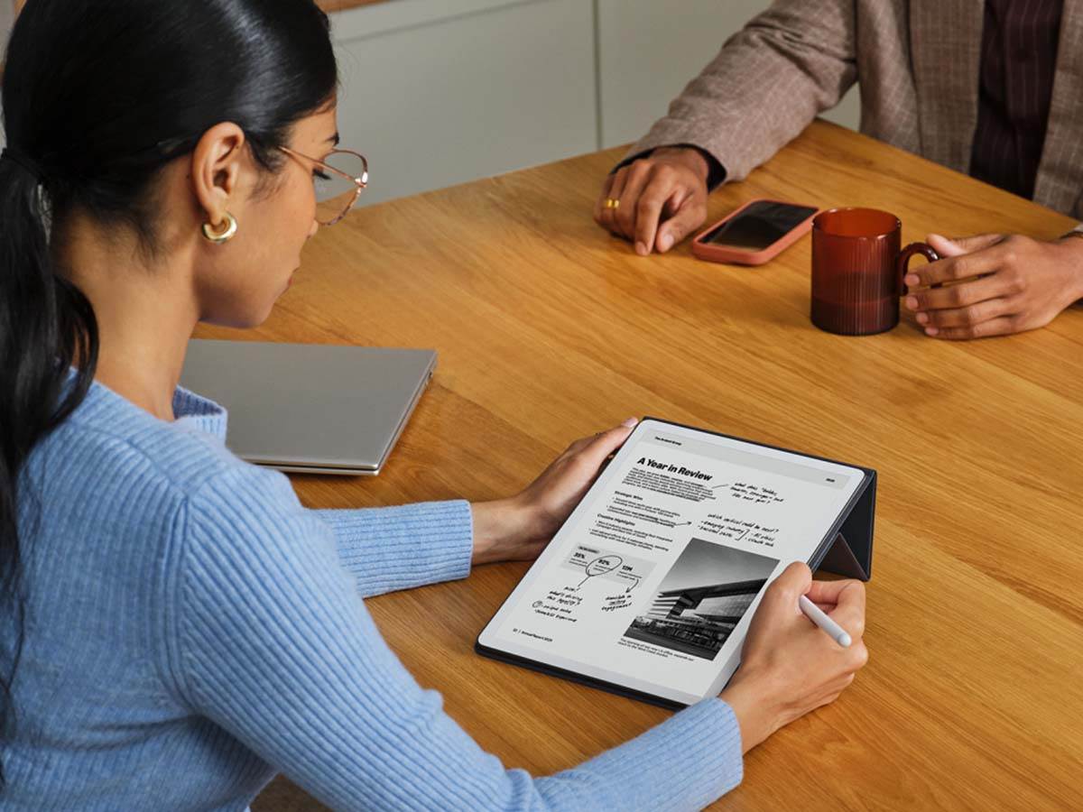 Kindle Scribe Colorsoft slika 2.jpg