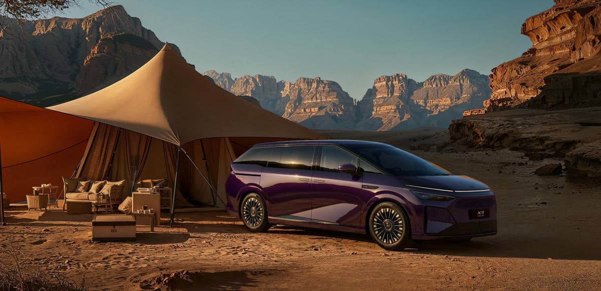 XPeng X9 PowerX slika 4.jpg