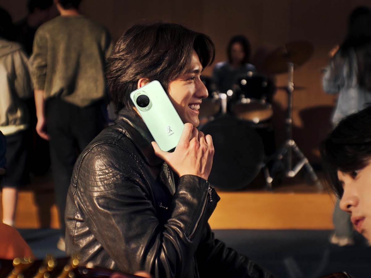 Huawei Nova 15 serija 8.jpg