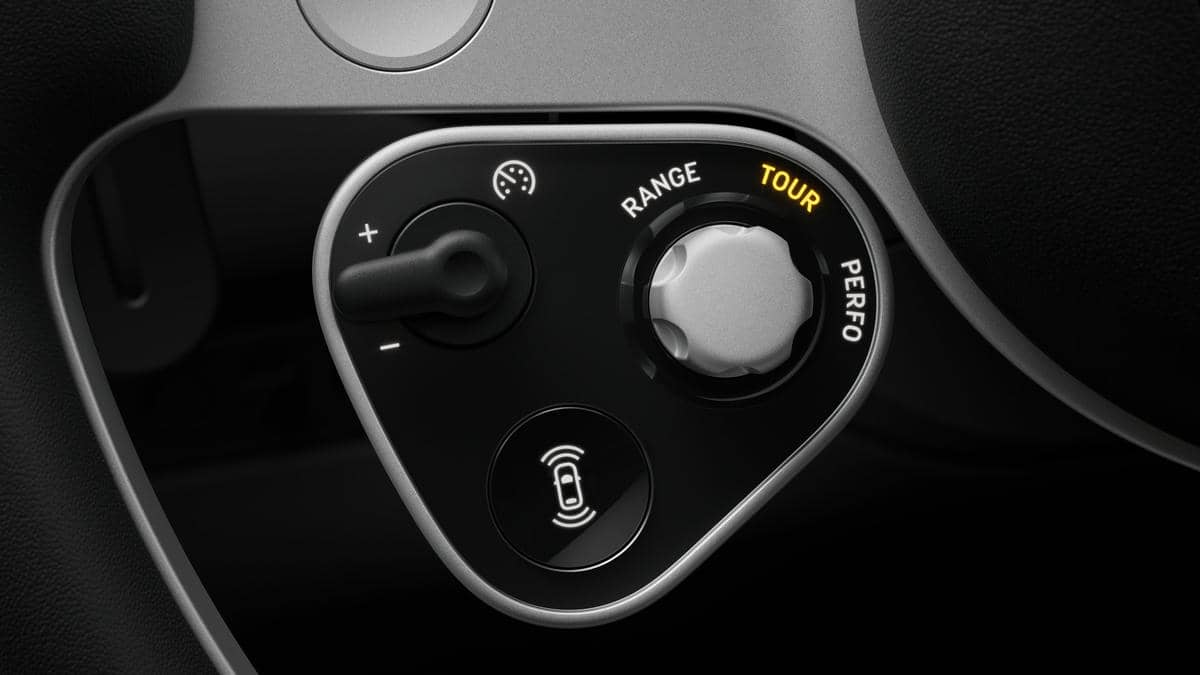 Ferrari Luce enterijer slika 5.jpg