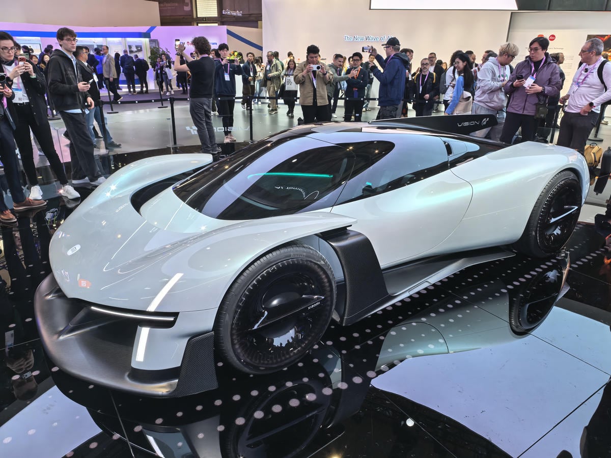 Xiaomi Vision Gran Turismo slika 1.jpg