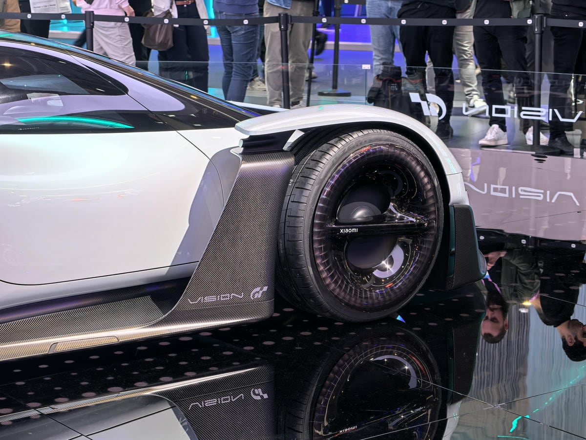 Xiaomi Vision Gran Turismo slika 17.jpg