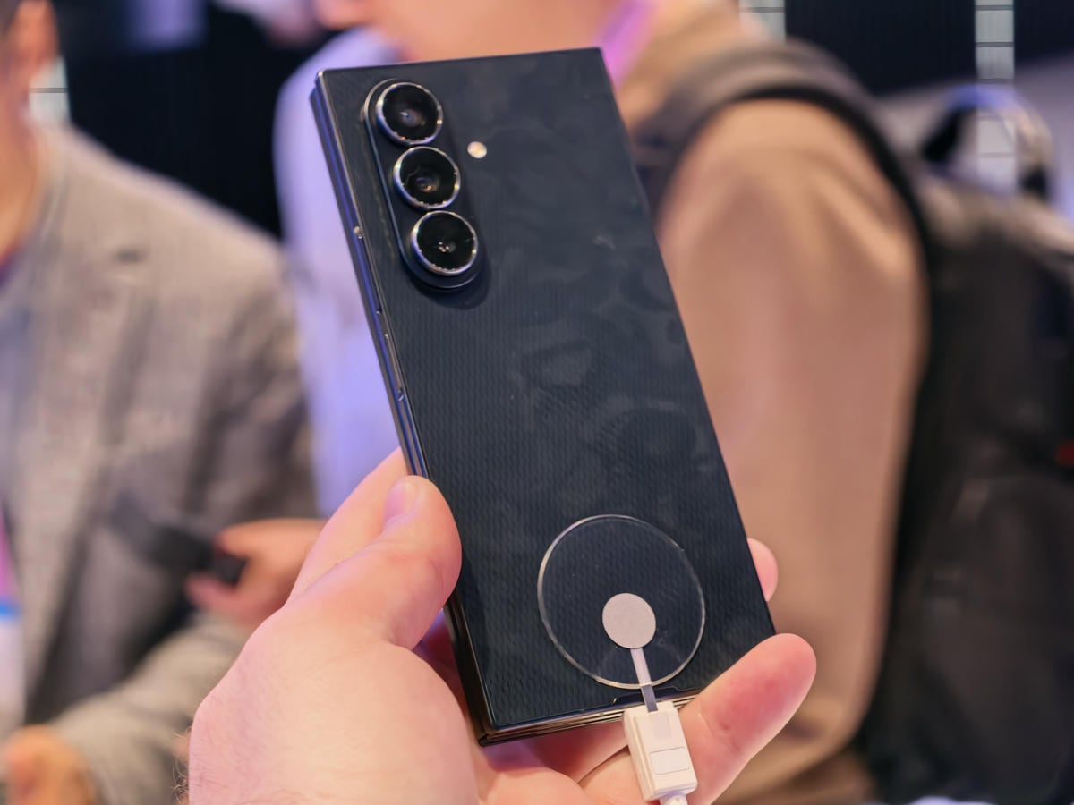 Samsung Galaxy Z TriFold na MWC s10.jpg