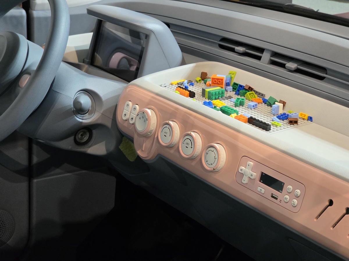 BENTU BTE05 enterijer 3.jpg