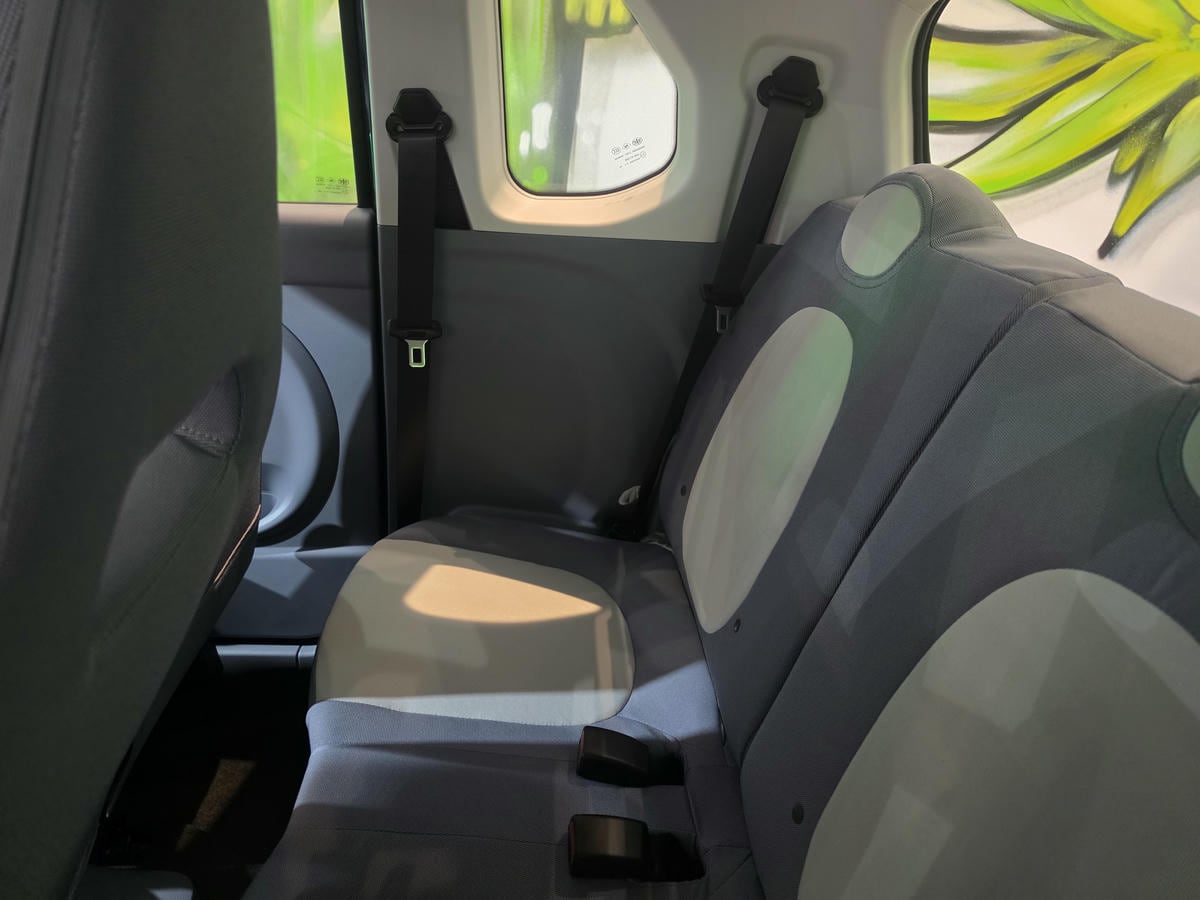 BENTU BTE05 enterijer 5.jpg