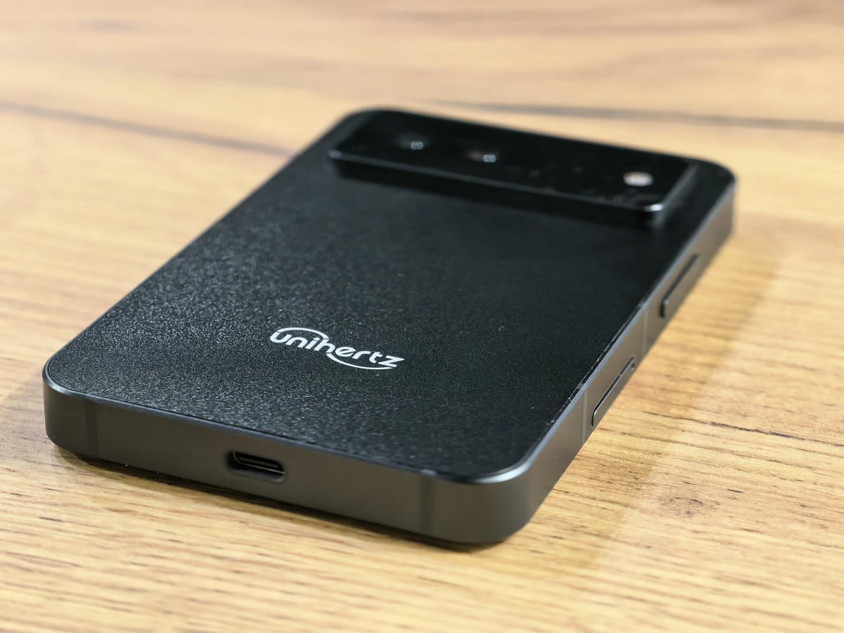 Unihertz Titan 2 Elite slika 12.jpg