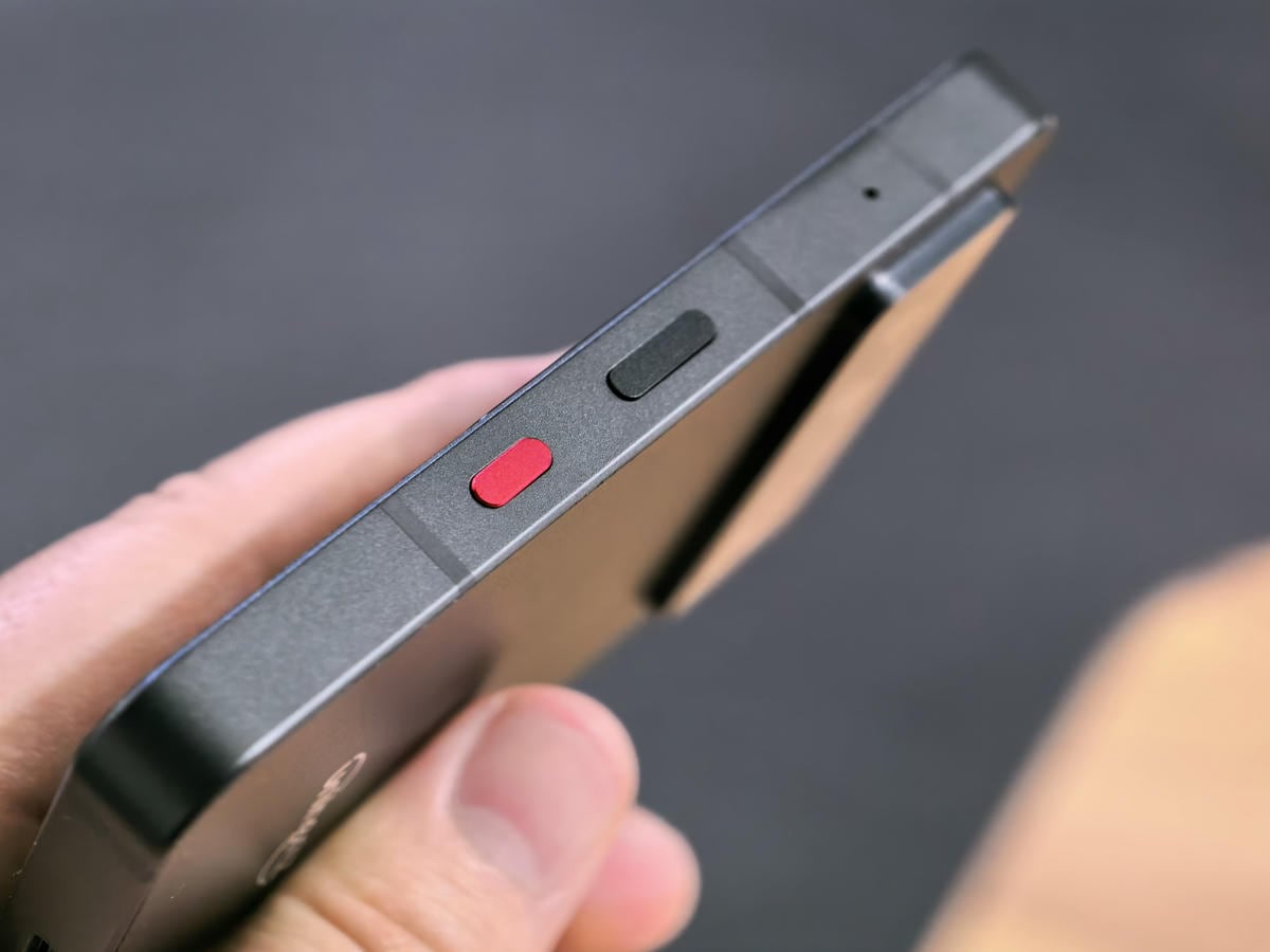 Unihertz Titan 2 Elite slika 16.jpg