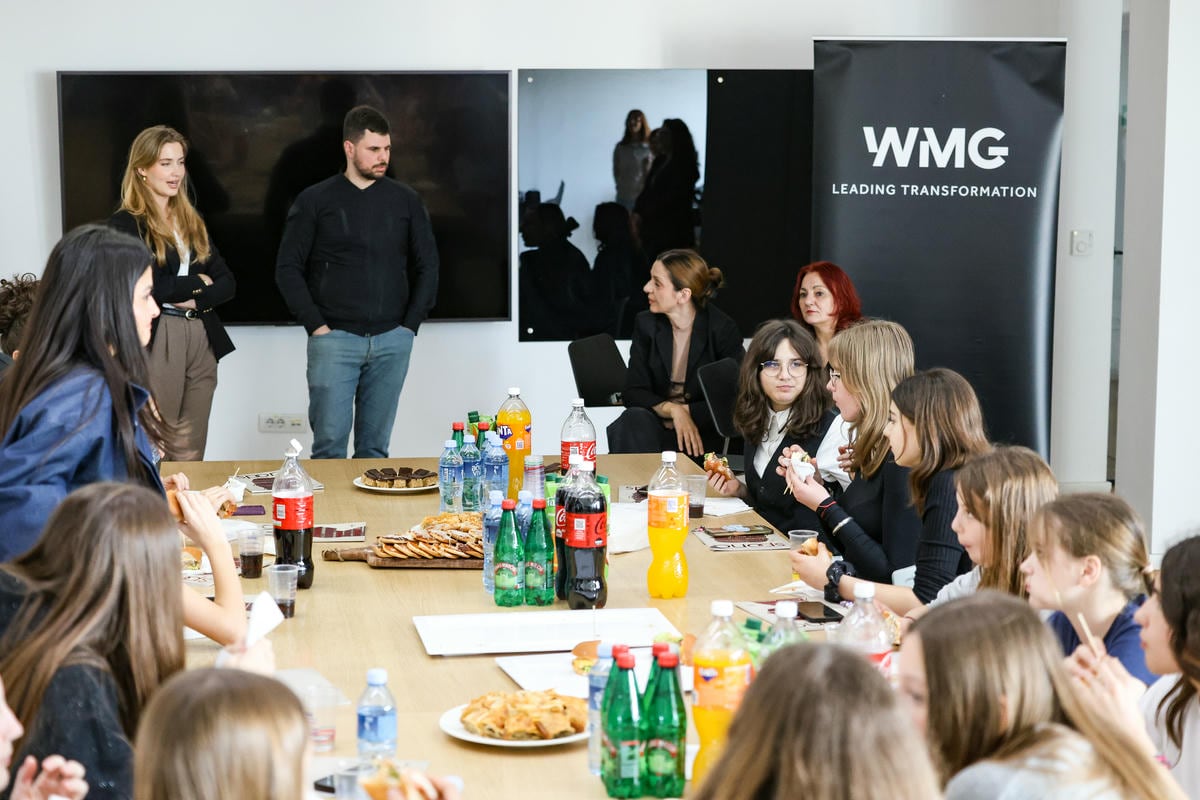 HMCL7225 - autor Nemanja Nikolić.jpg