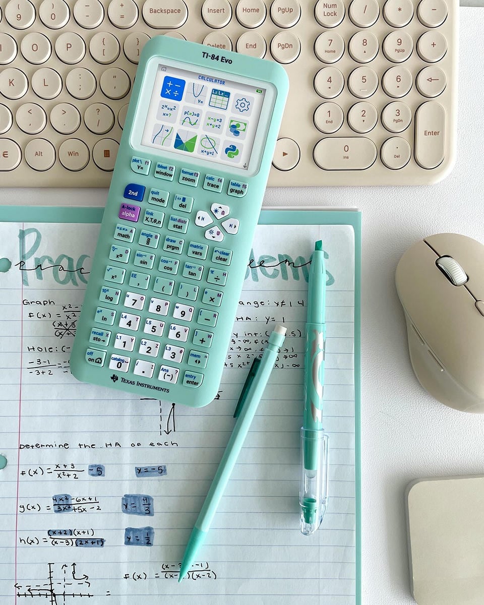 TI_84_Evo_Mint.jpg