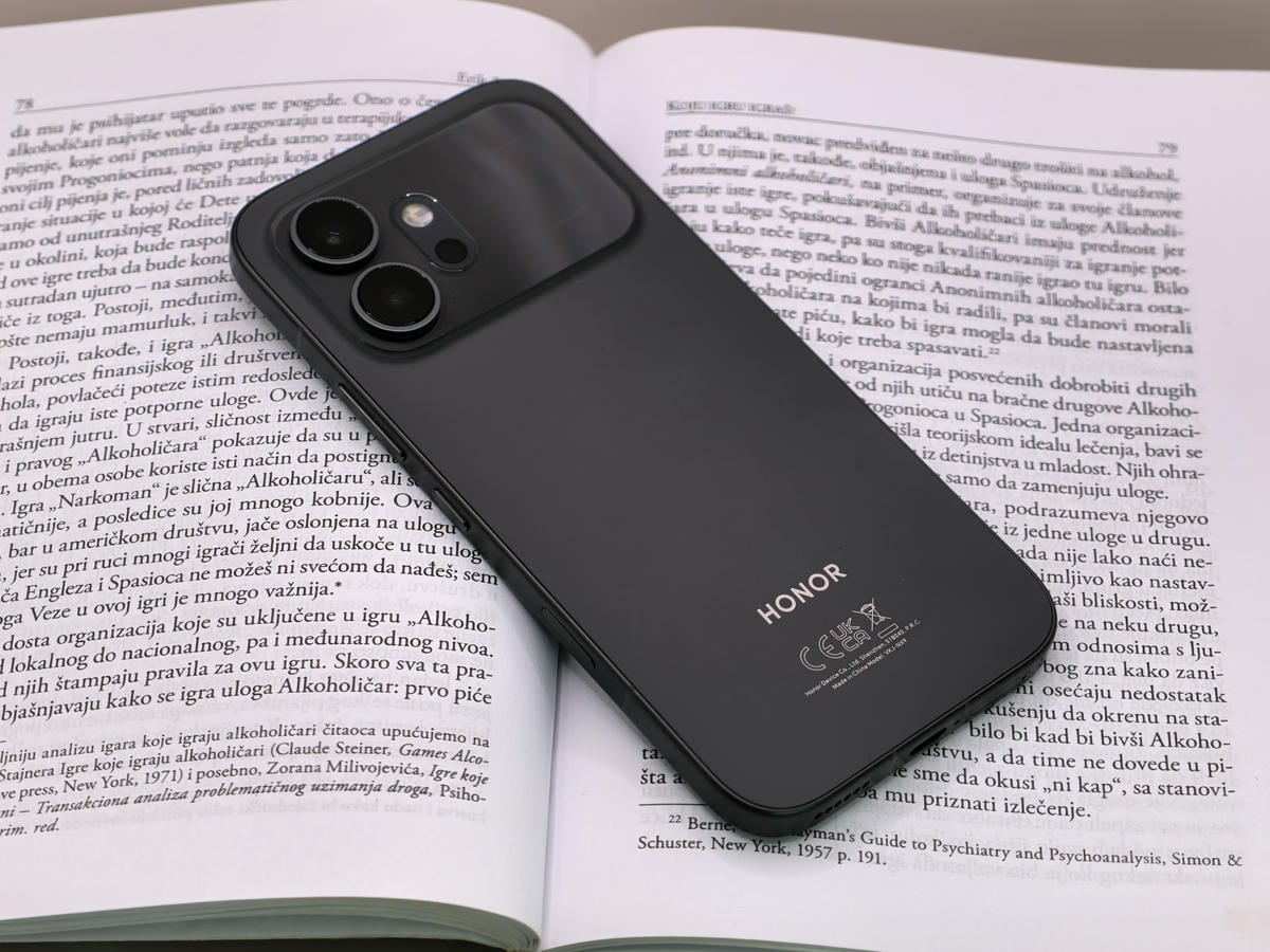 Honor 600.jpg