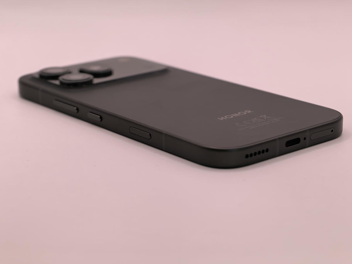 Honor 600 dizajn 4.jpg