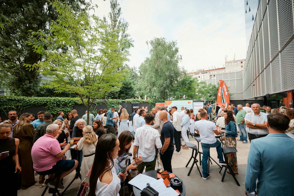 Weekend.19 roštilj.jpg